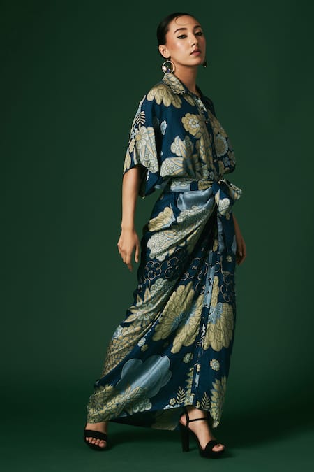 Buy_Arte-Alter_Blue Silk Embroidery Collared Bergenia Hand Printed Draped Dress 