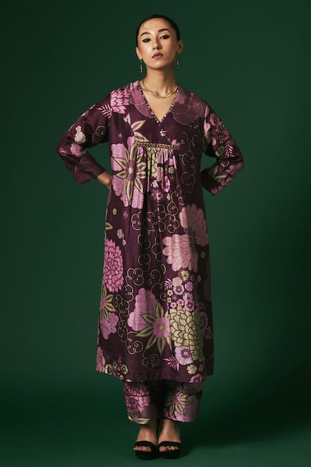 Arte-Alter Dianthus Floral Hand Print Kurta & Pant Set 