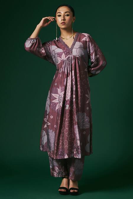 Shop_Arte-Alter_Purple Silk Embroidery V-neck Geranium Floral Hand Print Anarkali And Pant Set _Online_at_Aza_Fashions