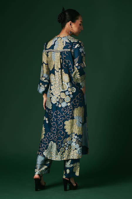 Arte-Alter Hyacinth Floral Hand Print Kurta & Pant Set 
