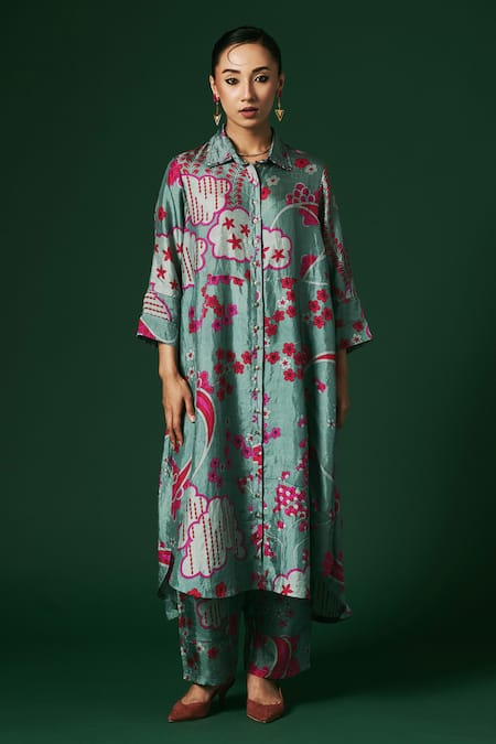 Arte-Alter Green Handwoven Mulberry Silk Hand Printed Hazel Kurta And Pant Set  