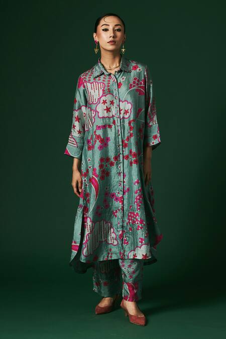 Arte-Alter_Green Silk Collared Hazel Printed Kurta And Pant Set _Online_at_Aza_Fashions
