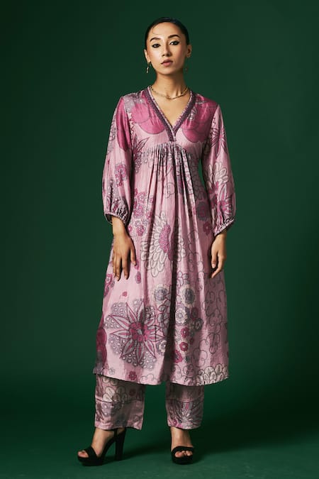 Arte-Alter Purple Handwoven Mulberry Silk Hand Printed And Crocus Kurta & Pant Set  