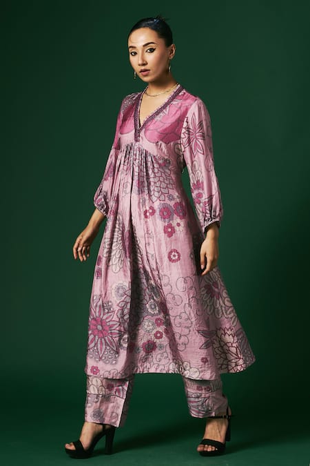 Shop_Arte-Alter_Purple Silk Embroidery V-neck Crocus Printed Kurta And Pant Set _Online_at_Aza_Fashions