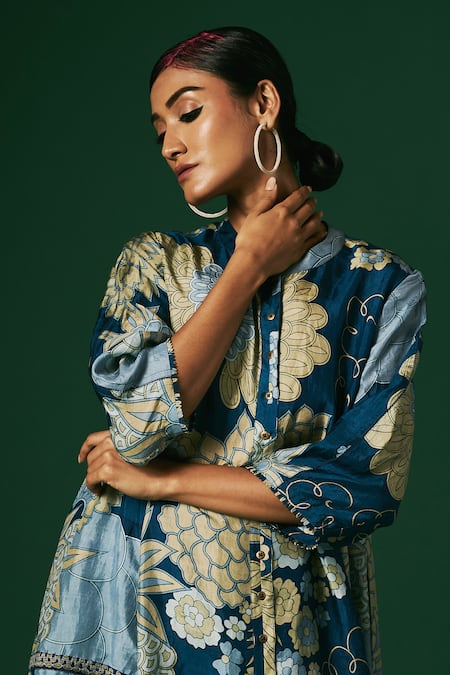 Shop_Arte-Alter_Blue Silk Embroidery Ixora Printed Kurta And Pant Set _Online_at_Aza_Fashions