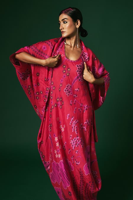 Arte-Alter_Pink Silk Embroidery Round Neck Clematis Printed Cape And Dress Set _at_Aza_Fashions