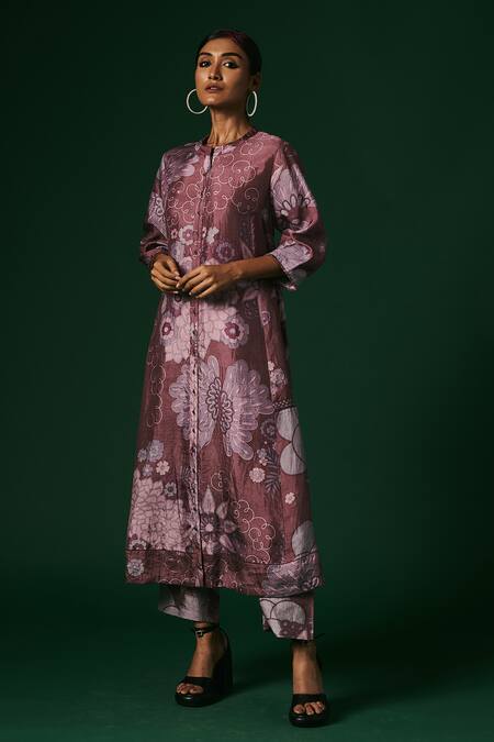 Buy_Arte-Alter_Purple Silk Embroidery Collared Celosia Printed Kurta And Pant Set _Online_at_Aza_Fashions