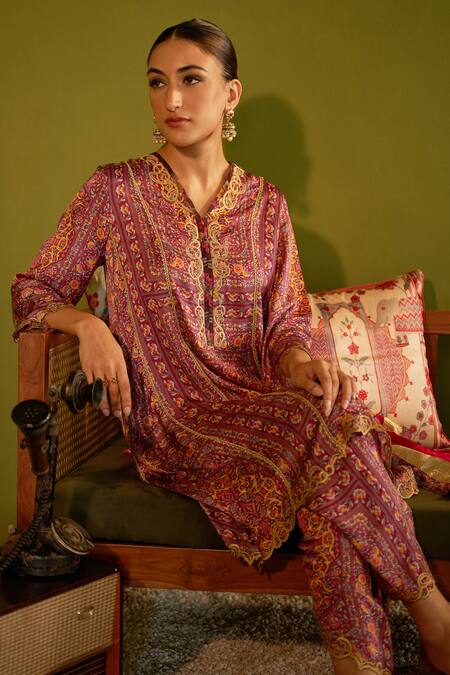 Buy Sage Saga Pink Satin, Silk, Organza Embroidery, Keerat Gulab Floral Print Kurta And Pant Set Online at Aza Fashions Buy_Sage Saga_Pink Satin, Silk, Organza Embroidery, Keerat Gulab Floral Print Kurta And Pant Set _Online_at_Aza_Fashions