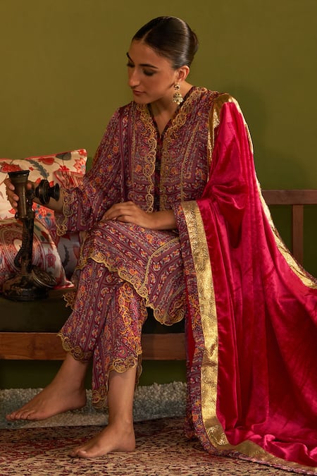 Sage Saga_Pink Satin, Silk, Velvet Embroidery, Zari Keerat Gulab Floral Print Kurta Set _Online_at_Aza_Fashions