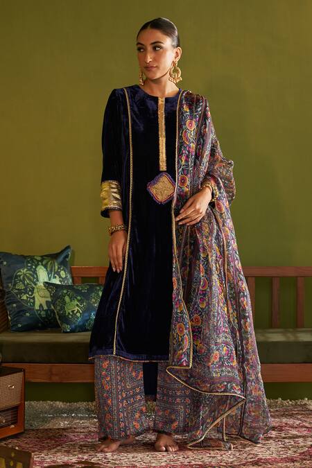 Buy Sage Saga Blue Velvet, Satin, Organza, Ruhani Neel Floral Print Kurta Set With Dupatta Online at Aza Fashions Buy_Sage Saga_Blue Velvet, Satin, Organza, Ruhani Neel Floral Print Kurta Set With Dupatta _Online_at_Aza_Fashions