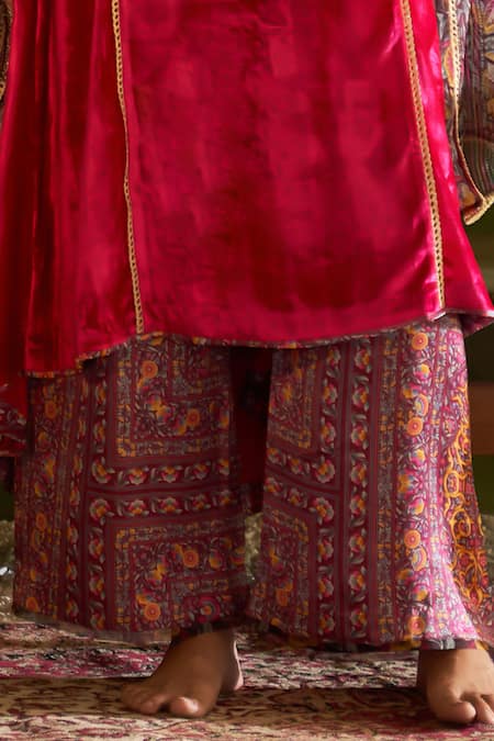 Buy Sage Saga Pink Velvet, Silk, Satin, Ruhani Gulab Floral Print Kurta Set With Dupatta Online at Aza Fashions Buy_Sage Saga_Pink Velvet, Silk, Satin, Ruhani Gulab Floral Print Kurta Set With Dupatta _Online_at_Aza_Fashions