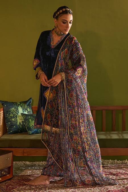 Buy Sage Saga Blue Velvet, Silk, Satin, Organza Saru Neel Floral Print Kurta Set With Dupatta Online at Aza Fashions Buy_Sage Saga_Blue Velvet, Silk, Satin, Organza Saru Neel Floral Print Kurta Set With Dupatta _Online_at_Aza_Fashions