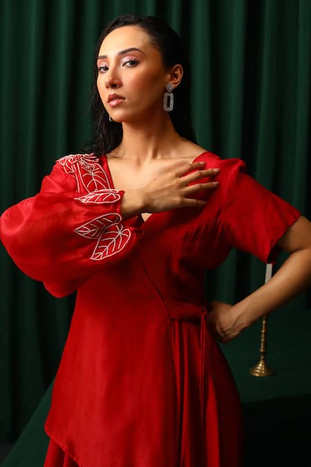 Vanshika Agarwal Label_Red Organza, Brs, Lining Sylva Asymmetric Flared Gown With One Side Jacket _Online_at_Aza_Fashions