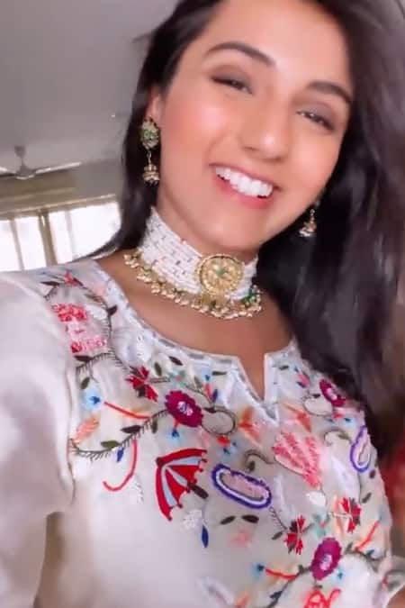 Shop_Kasturi Tikmani_Peach Kurta Pure Chanderi Silk Embroidery Thread Notched Set_Online_at_Aza_Fashions