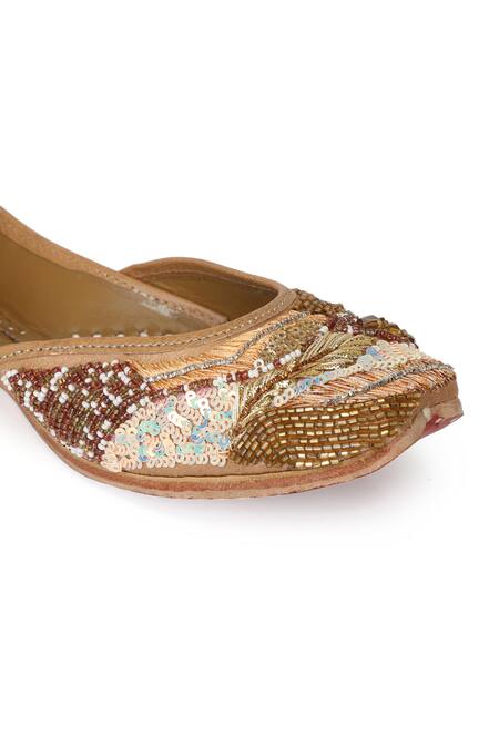Shop_NR By Nidhi Rathi_Gold Sequin And Bead Embellished & Cutdana Juttis _Online_at_Aza_Fashions