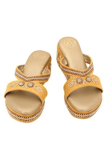 Buy_NR By Nidhi Rathi_Yellow Embellished Floral Suede Wedges