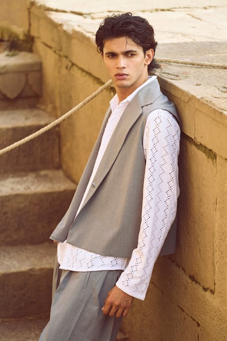 Buy Dash And Dot White Cotton Geometric Pattern Shirt Online at Aza Fashions Buy_Dash And Dot_White Cotton Geometric Pattern Shirt _Online_at_Aza_Fashions