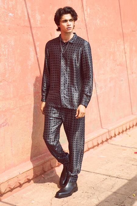 Dash And Dot_Black Viscose Rattan Woven Pattern Shirt _Online_at_Aza_Fashions