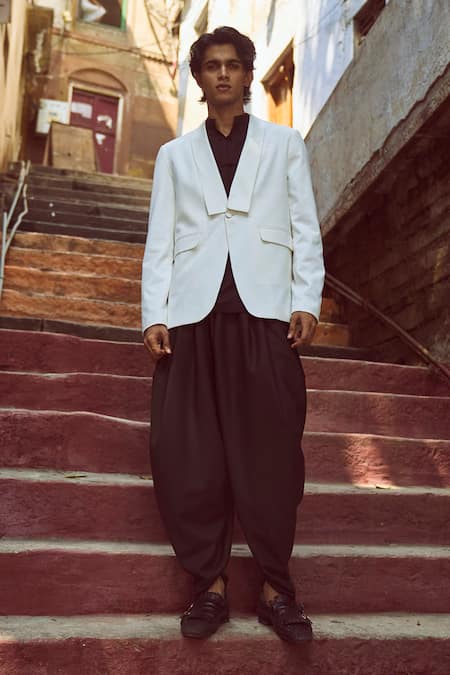 Dash And Dot_White Polyester, Viscose, Lycra Solid Full Sleeve Tuxedo _Online_at_Aza_Fashions
