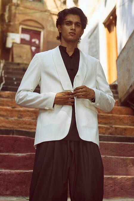 Dash And Dot_White Polyester, Viscose, Lycra Solid Full Sleeve Tuxedo _at_Aza_Fashions