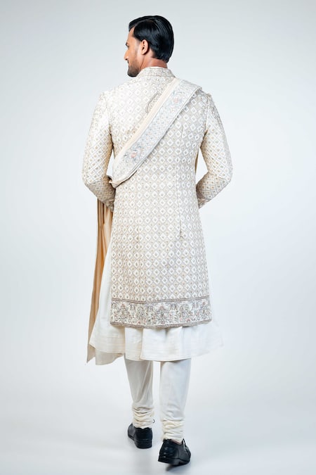Kommal Sood Floral & King Embroidered Sherwani Set 