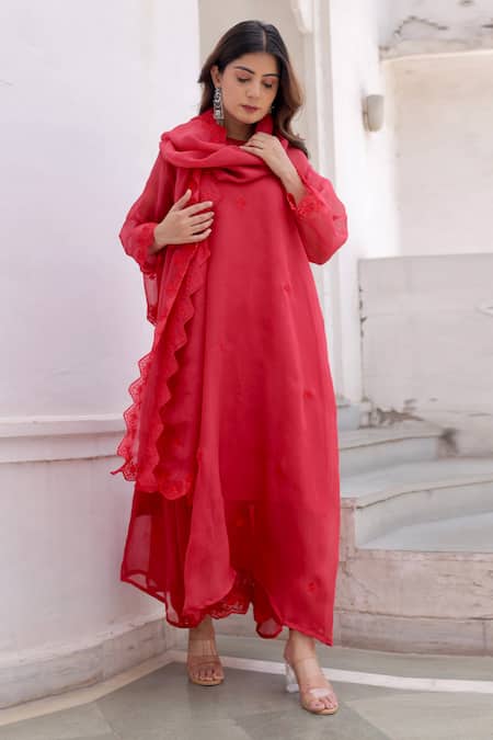 ASRUMO Aari Embroidered Kurta Pant Set 