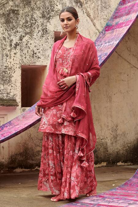 Karaj Jaipur Maroon Chiffon Sequins Round Neck, Floral Print Embroidered Kurta Gharara Set at Aza Fashions Karaj Jaipur_Maroon Chiffon Sequins Round Neck, Floral Print Embroidered Kurta Gharara Set _at_Aza_Fashions