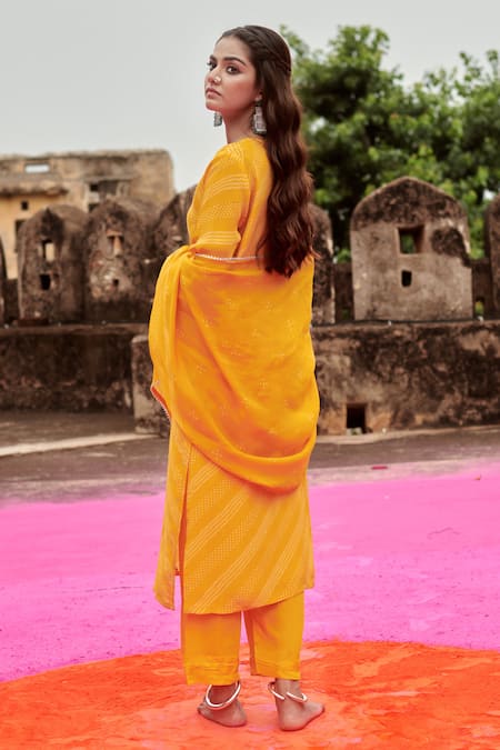 Karaj Jaipur Yellow Crepe, Organza Mirrors, Beads Round Neck And Embroidered Kurta Pant Set Online at Aza Fashions Karaj Jaipur_Yellow Crepe, Organza Mirrors, Beads Round Neck And Embroidered Kurta Pant Set _Online_at_Aza_Fashions