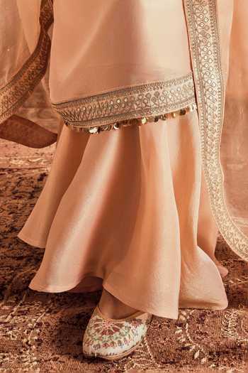 Roze Peach Organza, Mukaish, Tissue Sequins, Lace, Tassels Embellished Kurta Set at Aza Fashions Roze_Peach Organza, Mukaish, Tissue Sequins, Lace, Tassels Embellished Kurta Set _at_Aza_Fashions