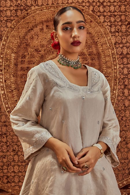 Roze Silver , Tissue, Organza Embroidery, Nusrat Short Kurta And Gharara Set at Aza Fashions Roze_Silver , Tissue, Organza Embroidery, Nusrat Short Kurta And Gharara Set _at_Aza_Fashions