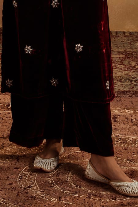 Shop Roze Maroon Microfiber, Organza Embroidery, Sequins, Rubina Floral Hand Kurta Set Online at Aza Fashions Shop_Roze_Maroon Microfiber, Organza Embroidery, Sequins, Rubina Floral Hand Kurta Set _Online_at_Aza_Fashions