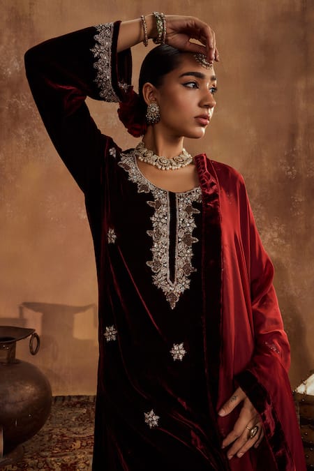 Shop Roze Maroon Microfiber, Organza Embroidery, Sequins, Rubina Floral Hand Kurta Set Shop_Roze_Maroon Microfiber, Organza Embroidery, Sequins, Rubina Floral Hand Kurta Set