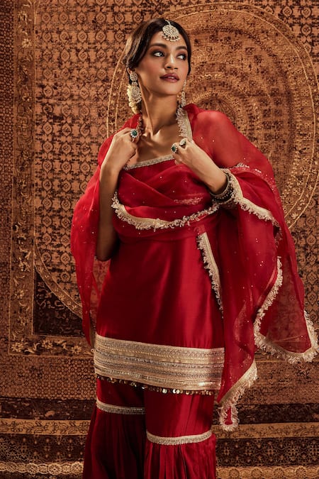 Roze Red Chanderi, Organza Lace, Sequins Square Sultana Strappy Kurta Sharara Set Online at Aza Fashions Roze_Red Chanderi, Organza Lace, Sequins Square Sultana Strappy Kurta Sharara Set _Online_at_Aza_Fashions