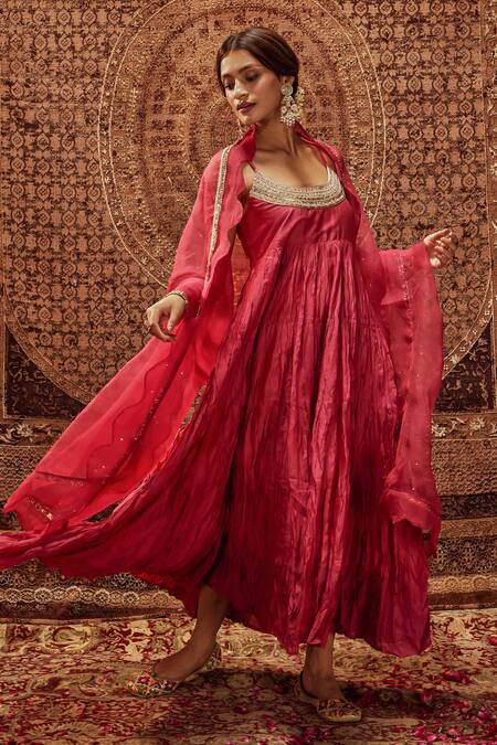 Buy Roze Pink Chanderi, Organza Lace Scoop Neck Tara Pure Tiered Anarkali Set Online at Aza Fashions Buy_Roze_Pink Chanderi, Organza Lace Scoop Neck Tara Pure Tiered Anarkali Set _Online_at_Aza_Fashions