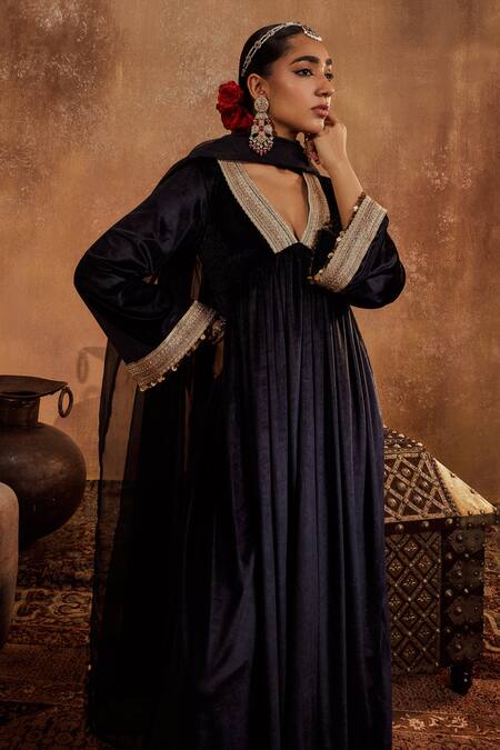 Buy Roze Black Lycra, Velvet, Organza Lace, Alina Braid Embellished Anarkali Pant Set Buy_Roze_Black Lycra, Velvet, Organza Lace, Alina Braid Embellished Anarkali Pant Set