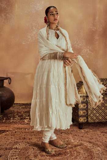 Roze White Muslin, Chanderi Embroidery, Tassels Round Neck Anam Mukaish Anarkali Set at Aza Fashions Roze_White Muslin, Chanderi Embroidery, Tassels Round Neck Anam Mukaish Anarkali Set _at_Aza_Fashions