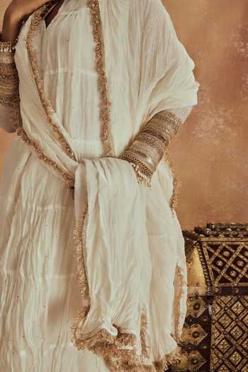 Buy Roze White Muslin, Chanderi Embroidery, Tassels Round Neck Anam Mukaish Anarkali Set Buy_Roze_White Muslin, Chanderi Embroidery, Tassels Round Neck Anam Mukaish Anarkali Set
