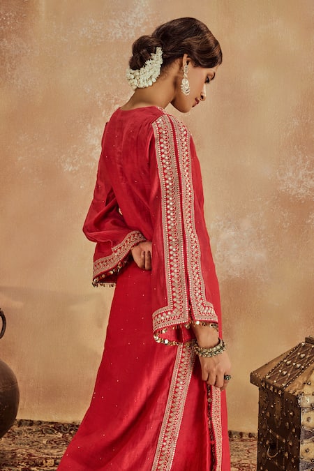 Roze_Pink Muslin, Chanderi Sequins, Mirrors Falak Lace Embellished Kurta With Pant _at_Aza_Fashions