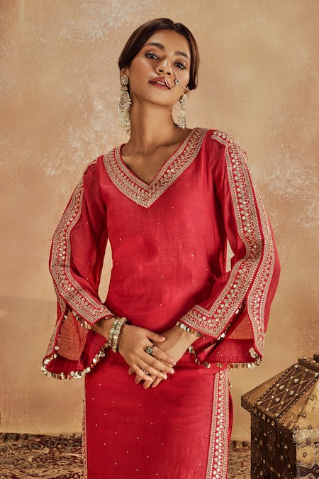 Buy_Roze_Pink Muslin, Chanderi Sequins, Mirrors Falak Lace Embellished Kurta With Pant 