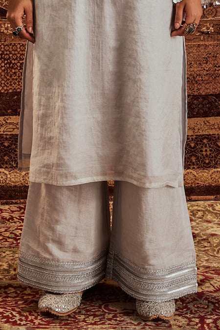 Roze_Silver Tissue Lace V-neck Nargis Embroidered Kurta With Pant _Online_at_Aza_Fashions