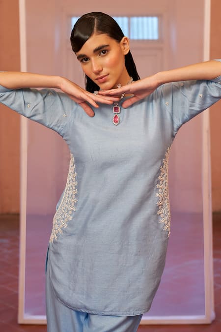 Buy Mona And Vishu Blue Silk Pearls, Cut Work Round Neck Placement Embroidered Kurta And Pant Set Online at Aza Fashions Buy_Mona And Vishu_Blue Silk Pearls, Cut Work Round Neck Placement Embroidered Kurta And Pant Set _Online_at_Aza_Fashions