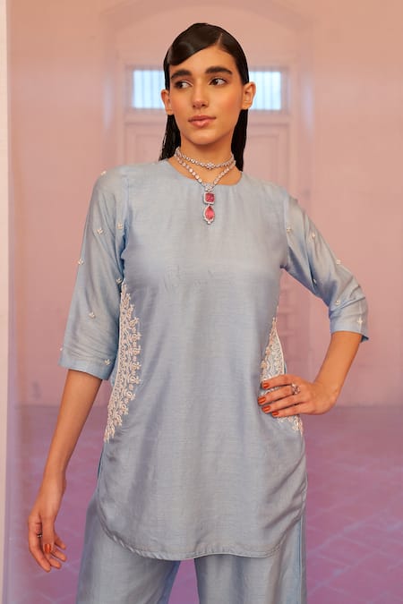 Shop Mona And Vishu Blue Silk Pearls, Cut Work Round Neck Placement Embroidered Kurta And Pant Set at Aza Fashions Shop_Mona And Vishu_Blue Silk Pearls, Cut Work Round Neck Placement Embroidered Kurta And Pant Set _at_Aza_Fashions
