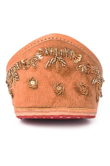 Buy_LA Fiza_Beige Azra Hand Embroidered Juttis_Online_at_Aza_Fashions
