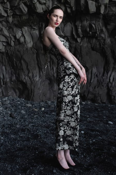 Buy_Dash And Dot_Black Polyester, Viscose, Spandex Embroidery Sweetheart Neck Corset And Pant Set _Online_at_Aza_Fashions