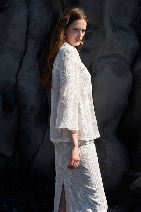 Dash And Dot_White Cotton, Viscose Embroidery Round Neck Ribbon Top _Online_at_Aza_Fashions
