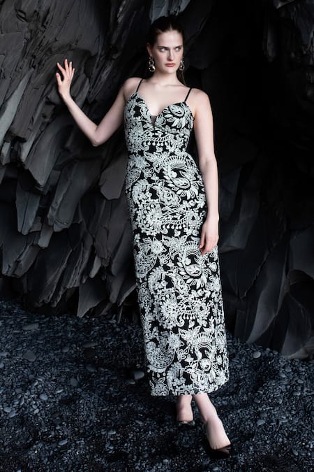 Buy_Dash And Dot_Black Viscose Sequins Halter Neck Signature Embroidered Dress _Online_at_Aza_Fashions