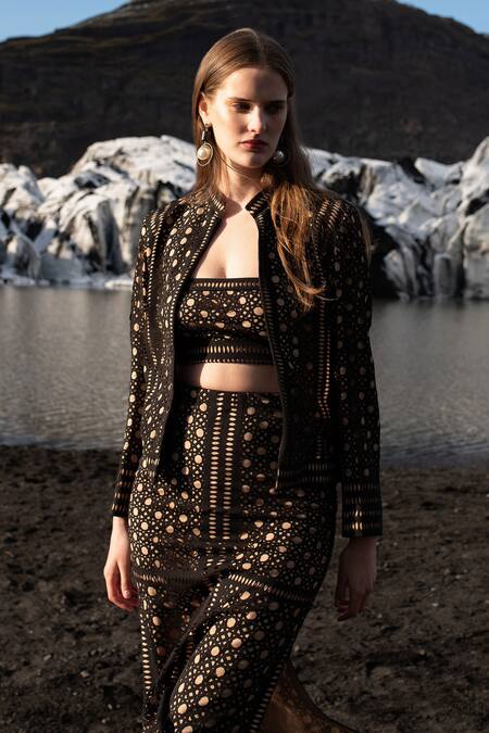 Buy Dash And Dot Black Polyester Bandeau Neck Caning Cut Work And Skirt Set Buy_Dash And Dot_Black Polyester Bandeau Neck Caning Cut Work And Skirt Set