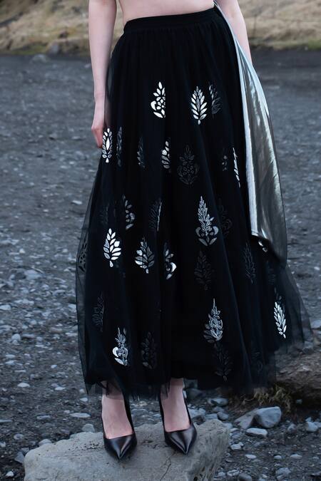 Buy Dash And Dot Black Nylon, Polyester Embroidery Bandeau Neck Floral Applique Skirt And Set Online at Aza Fashions Buy_Dash And Dot_Black Nylon, Polyester Embroidery Bandeau Neck Floral Applique Skirt And Set _Online_at_Aza_Fashions