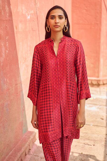 Dash And Dot_Red Viscose Collared Rattan Print Tunic With Pant _at_Aza_Fashions