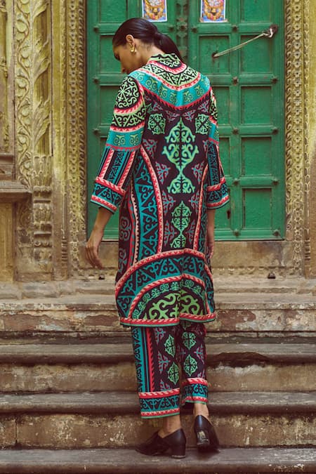 Dash And Dot Abstract Tribal Print Tunic With Pant 